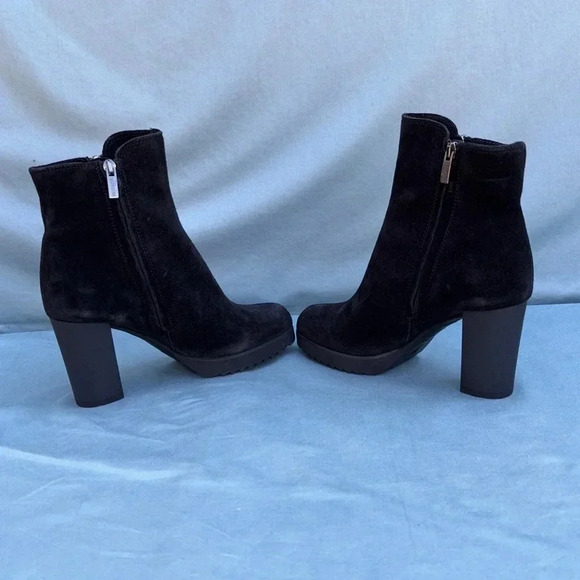 NWOT La Canadienne Women Myranda Waterproof Suede Lug Sole Bootie Size 6.5 Black - Picture 5 of 10